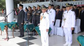 saat upacara Berlangsung di Alun-Alun Rambate Rata Raya Kisaran sumber reporter amin