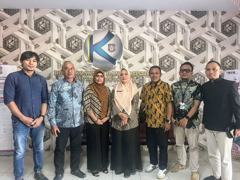 Kadis Kominfotik Provinsi Gorontalo Sri Wahyuni D. Matona menerima kunjungan KIP di kantornya, Jumat (3/1/2024).
